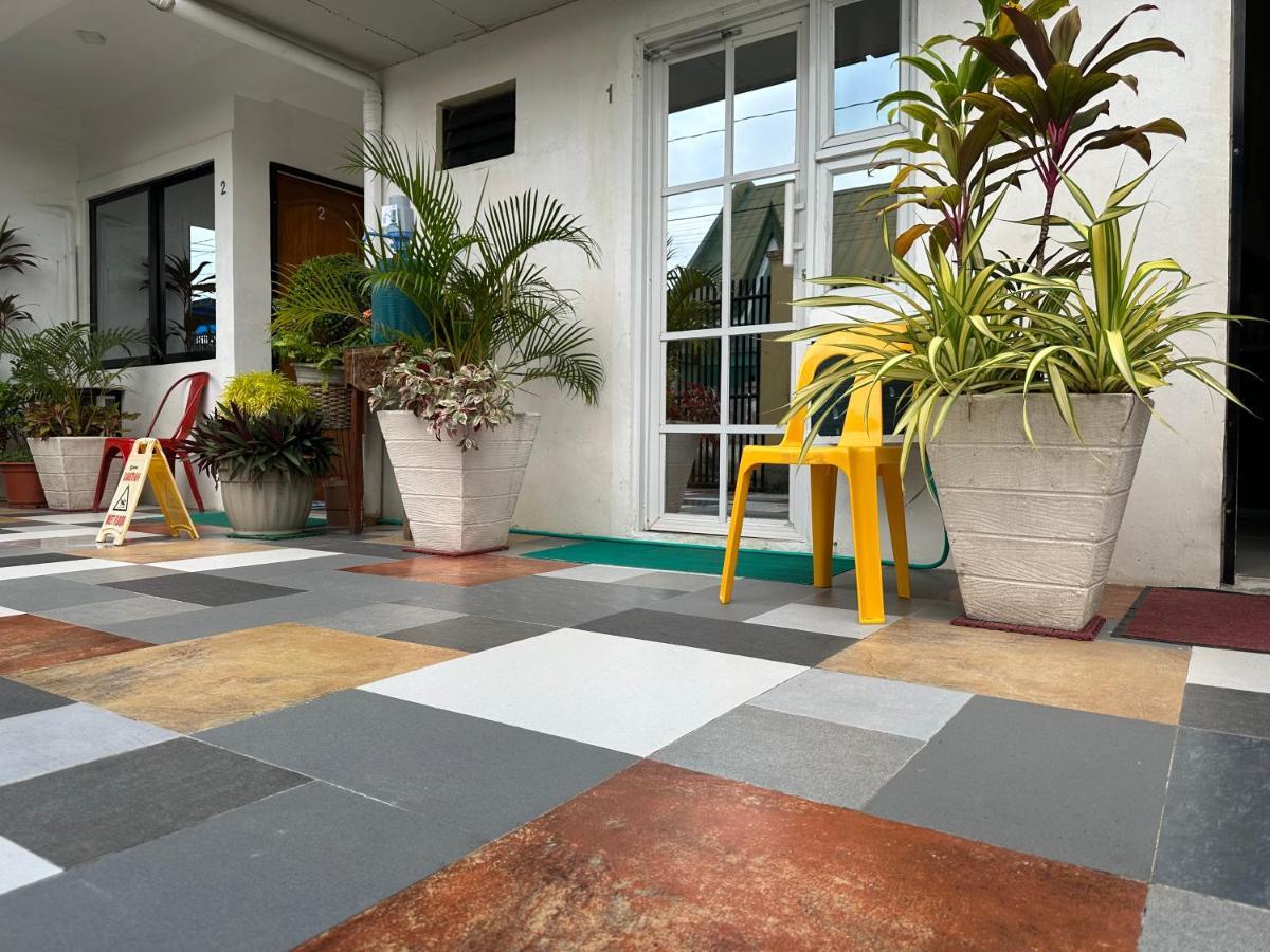 Apartamento Tacloban Evmc Gdex Transient House Exterior foto