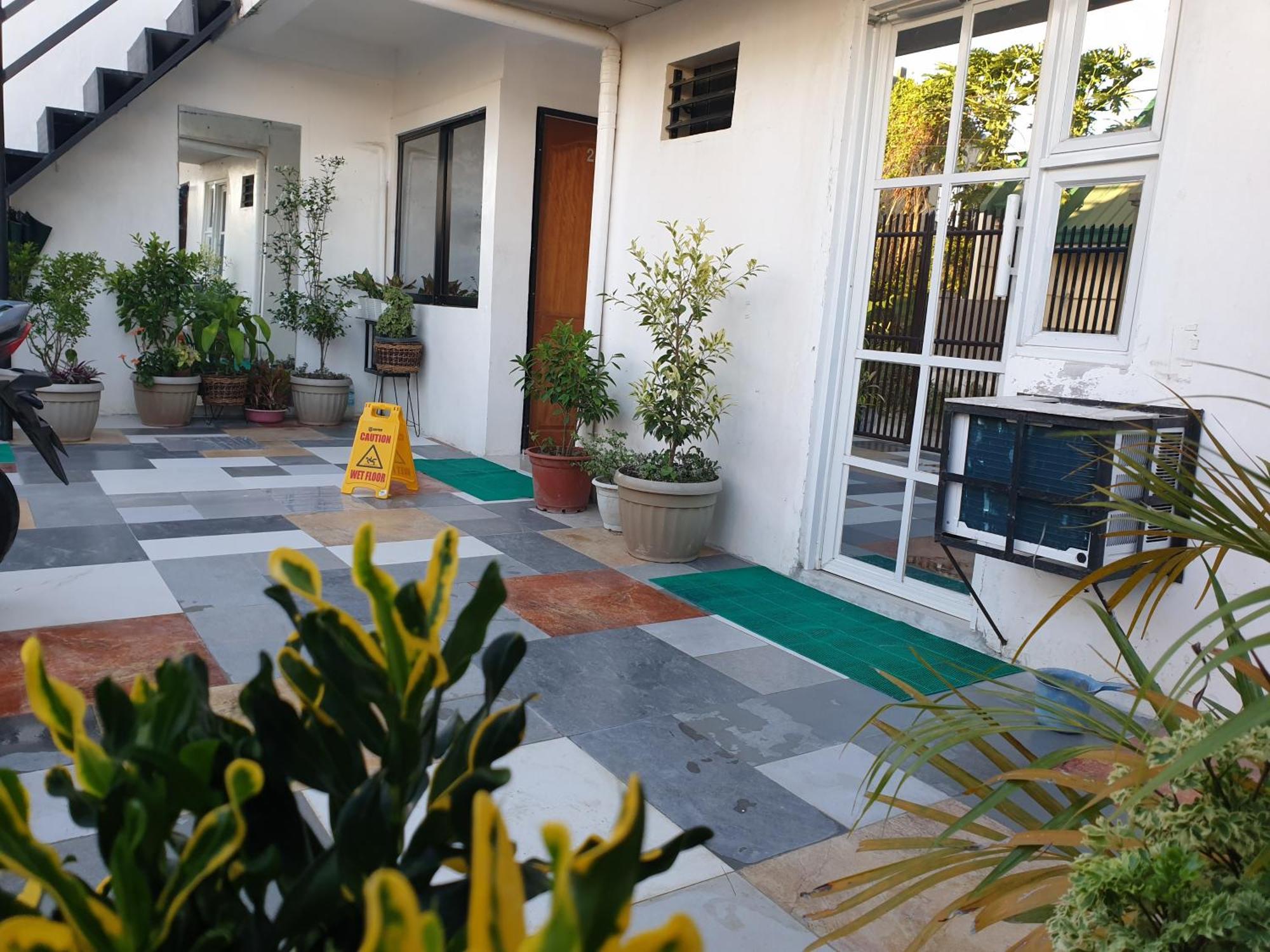 Apartamento Tacloban Evmc Gdex Transient House Habitación foto