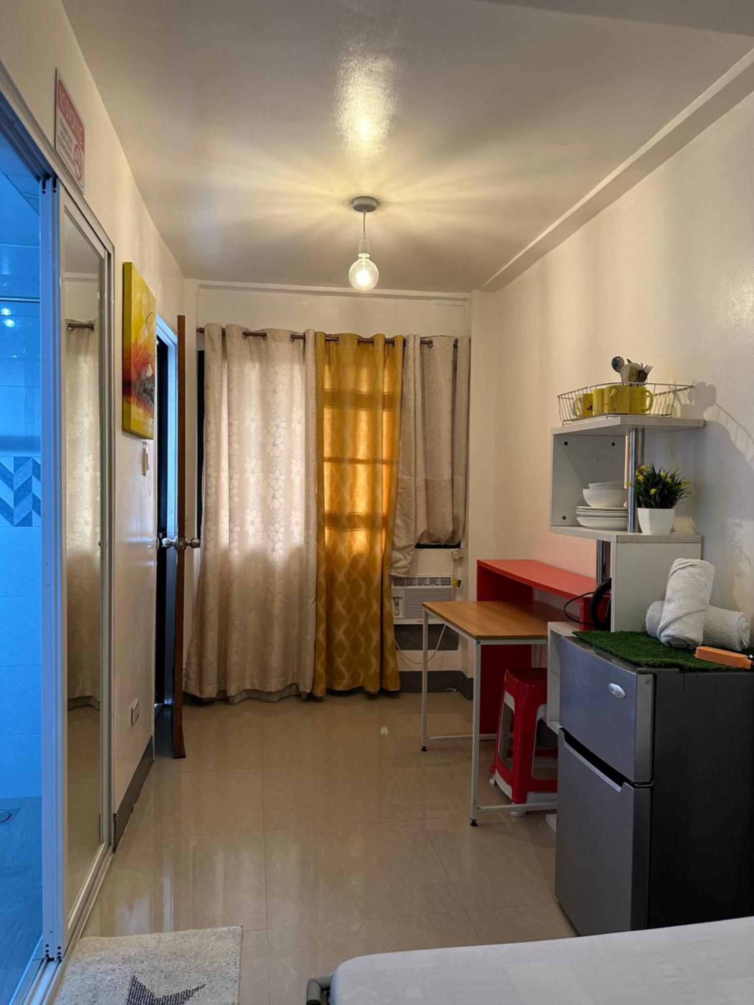 Apartamento Tacloban Evmc Gdex Transient House Exterior foto